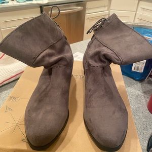 Indigo rd. Grey fabric boots. New